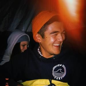 Meet your Posher, Christopher